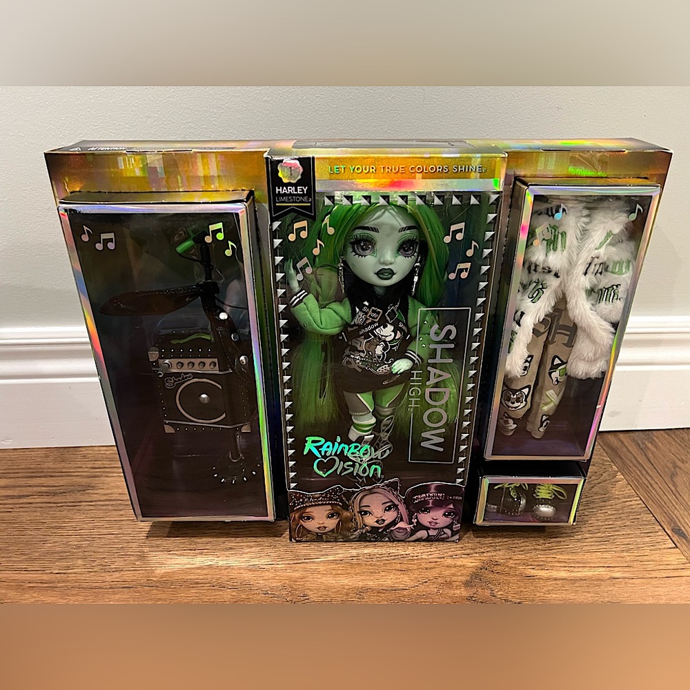 Shadow High Harley Limestone doll